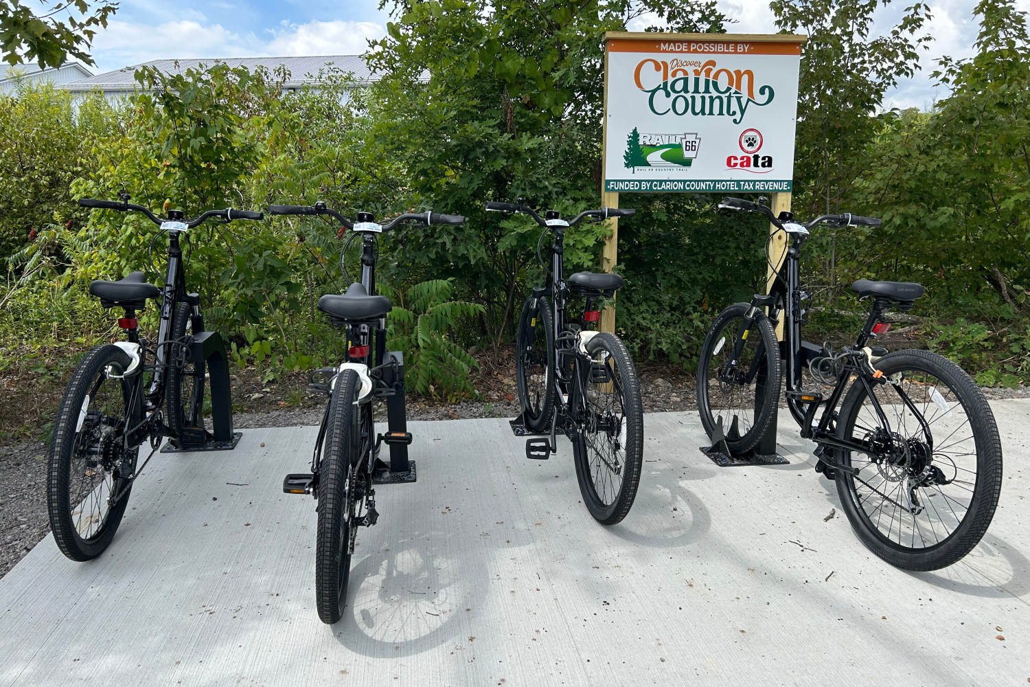 Featured image for Bike Share vs Bike Rental: What's the Difference and Which Software Do You Need?